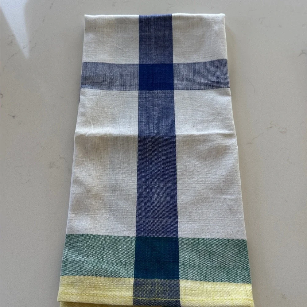 Crate & Barrel Plaid and Solid Color kitchen towel set of 3
